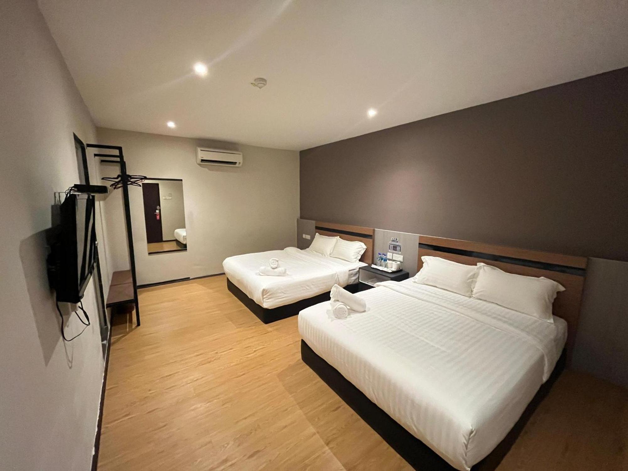 Havona Hotel - Bandar Putra Kulai - Self Check-In Exterior photo